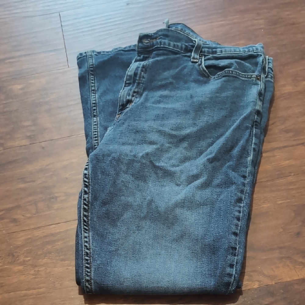 Blue Straight Leg Jeans with Classic Wash‎ 38x32